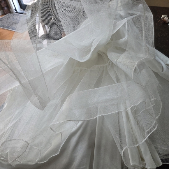 City Studio Long White Sparkly Dress With Glitter And Sequin Size 9/10 - Picture 12 of 12